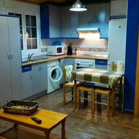 Charming In - 60 Sqm - Parking Included *