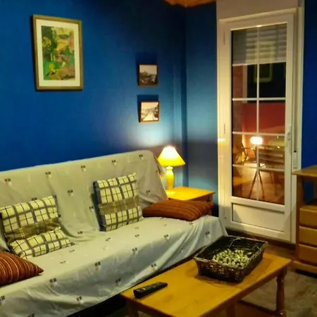 Charming In - 60 Sqm - Parking Included דירה *