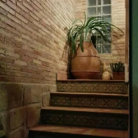 Charming In - 60 Sqm - Parking Included Apartment *